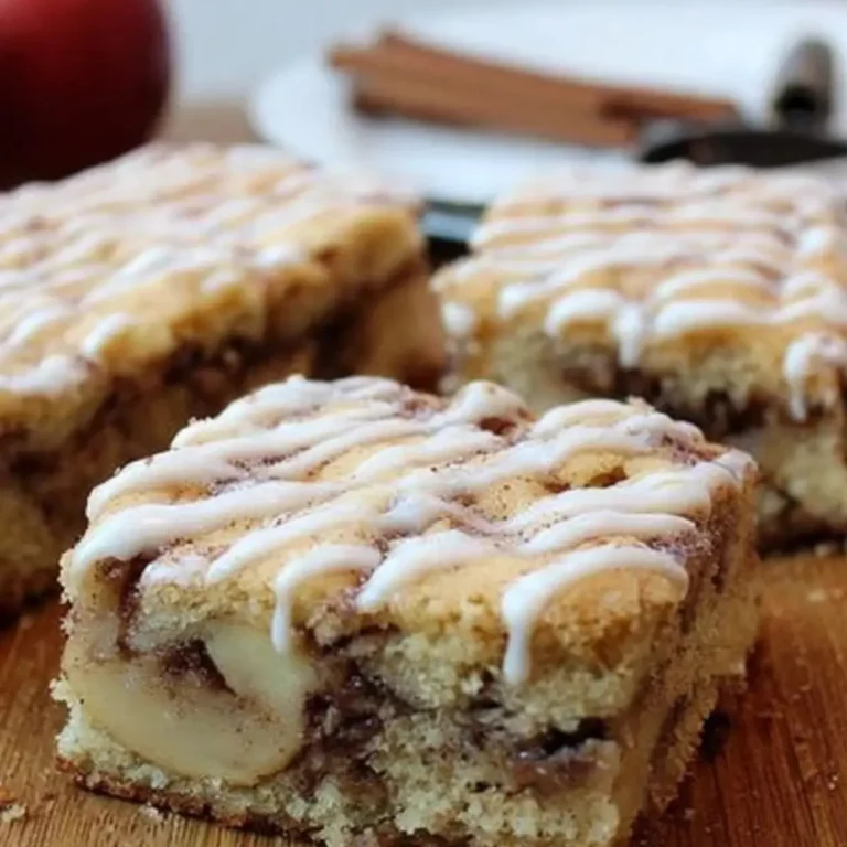 Apple Cinnamon Sheet Cake