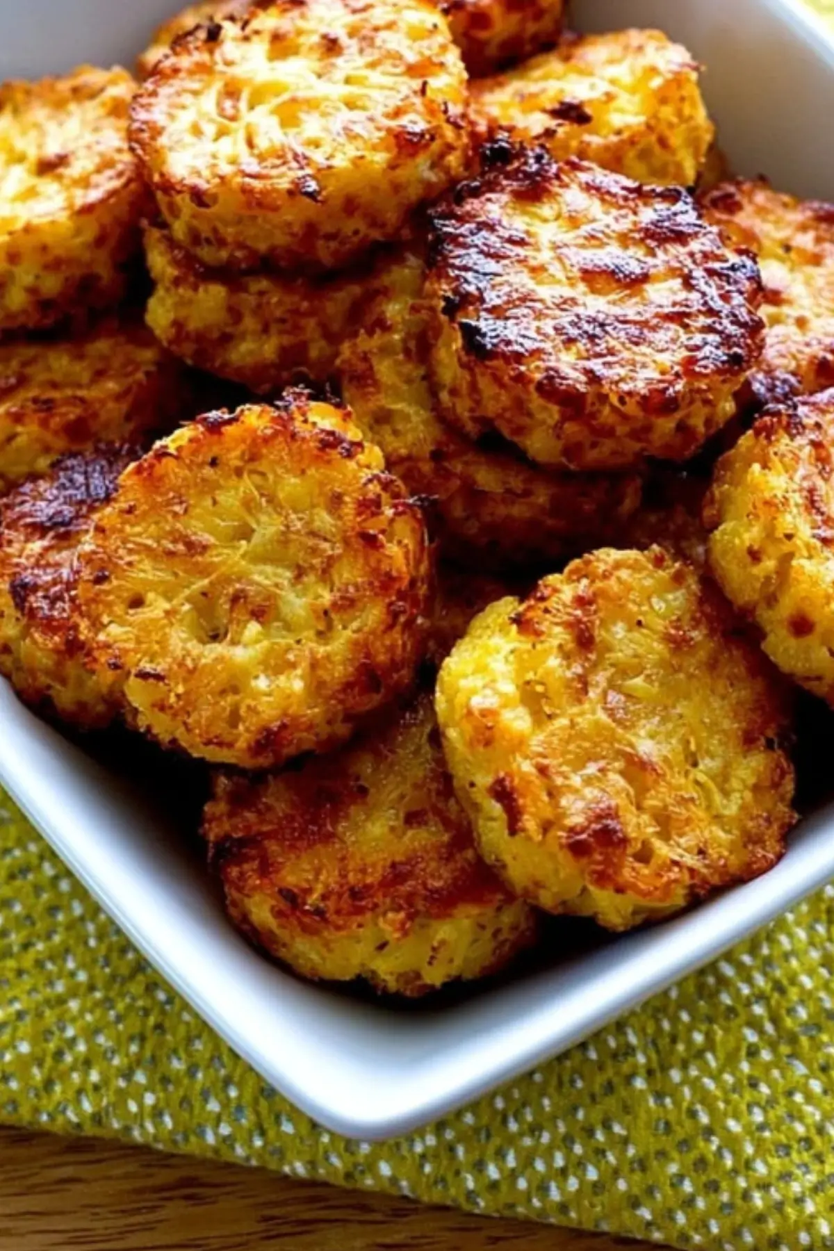 Cheesy Baked Cauliflower Tots