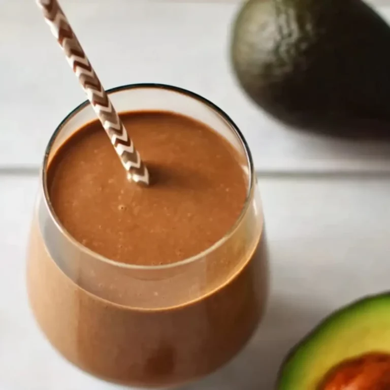 Healthy Chocolate Avocado Smoothie