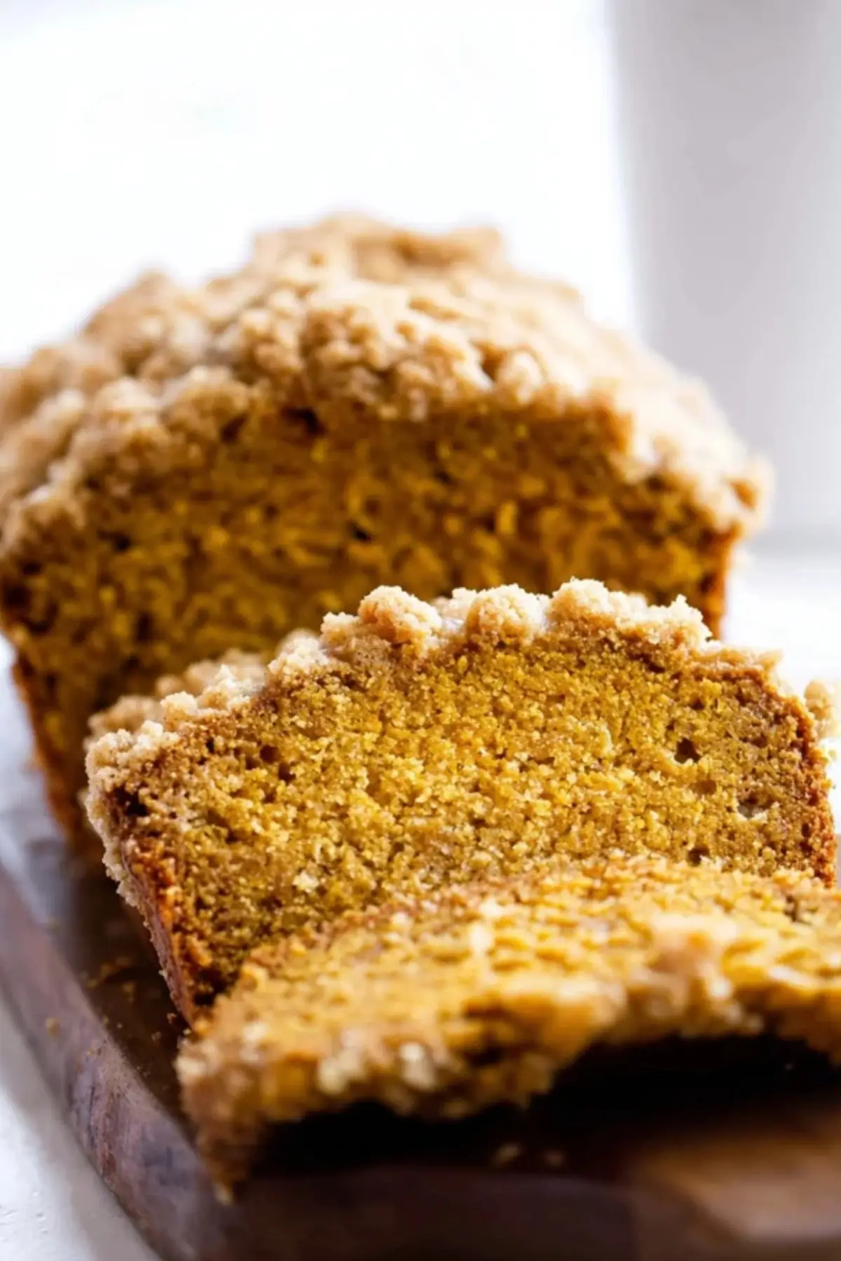 Pumpkin Bread with Crumb Topping
