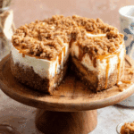 Apple Crumble Cheesecake
