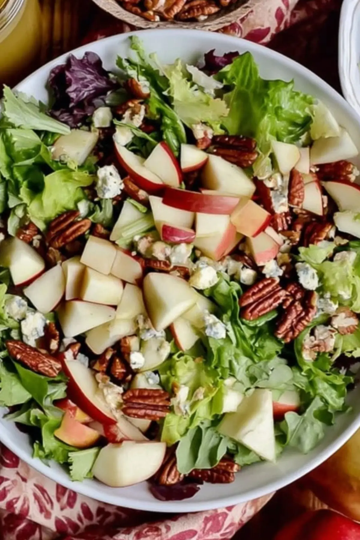 Apple Pecan Fall Salad
