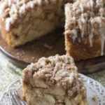 Cinnamon Apple Crumb Cake