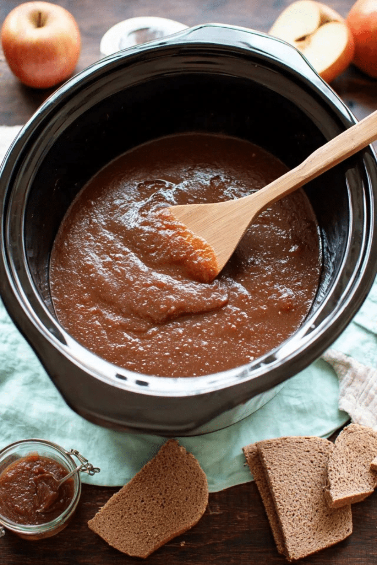 Slow Cooker Apple Butter