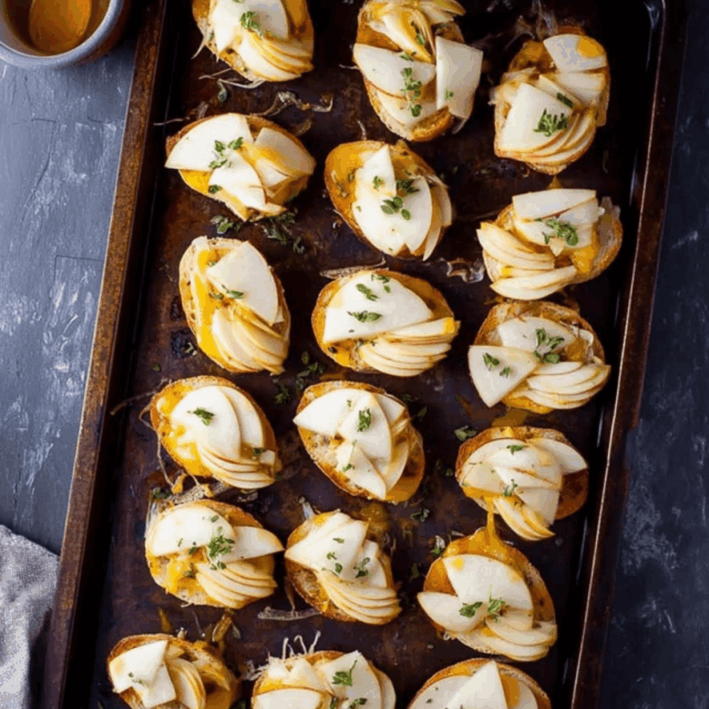 Smoked Gouda & Apple Crostini
