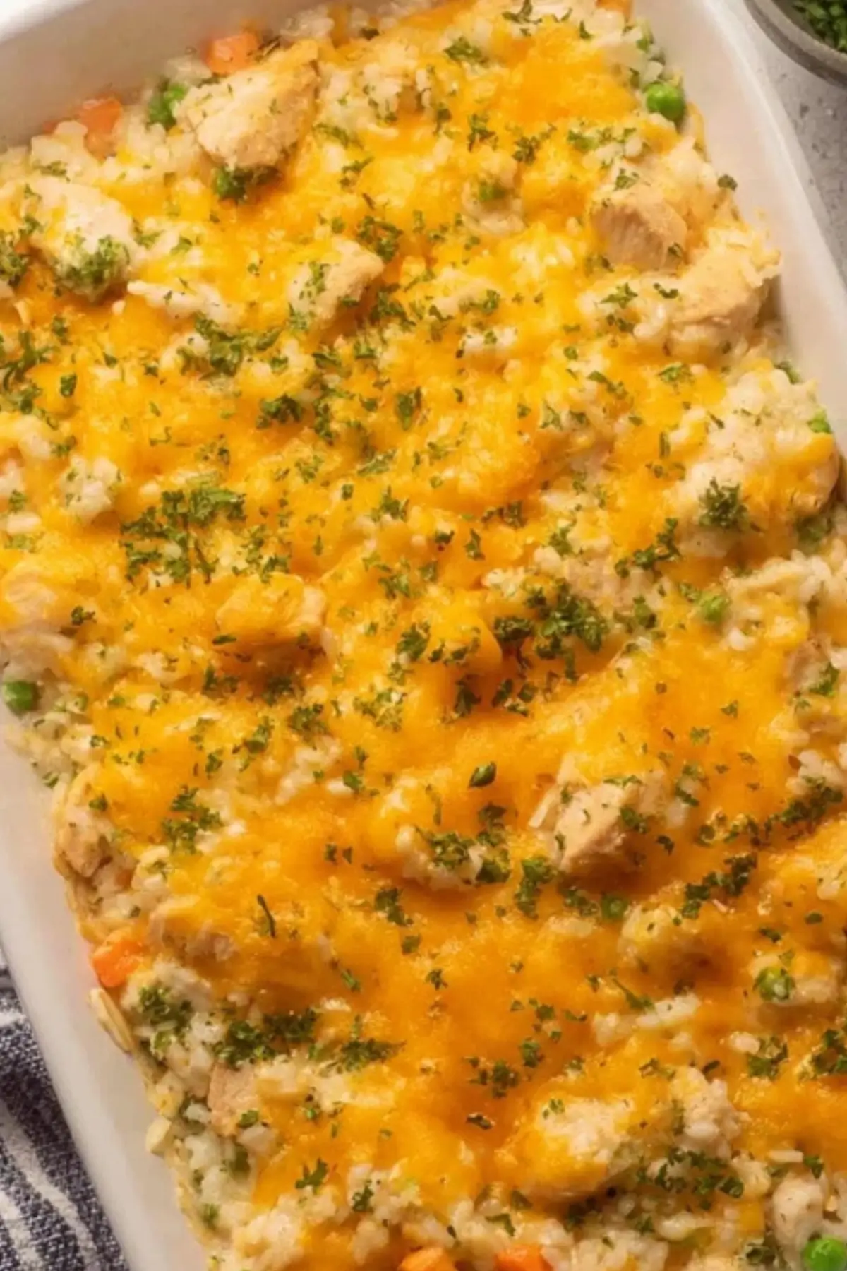 Cheesy Chicken and Rice Casserole