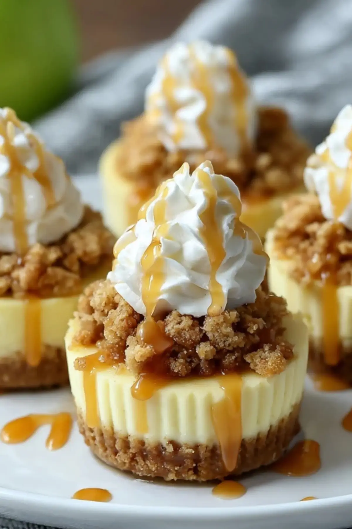 Apple Crisp Mini Cheesecakes