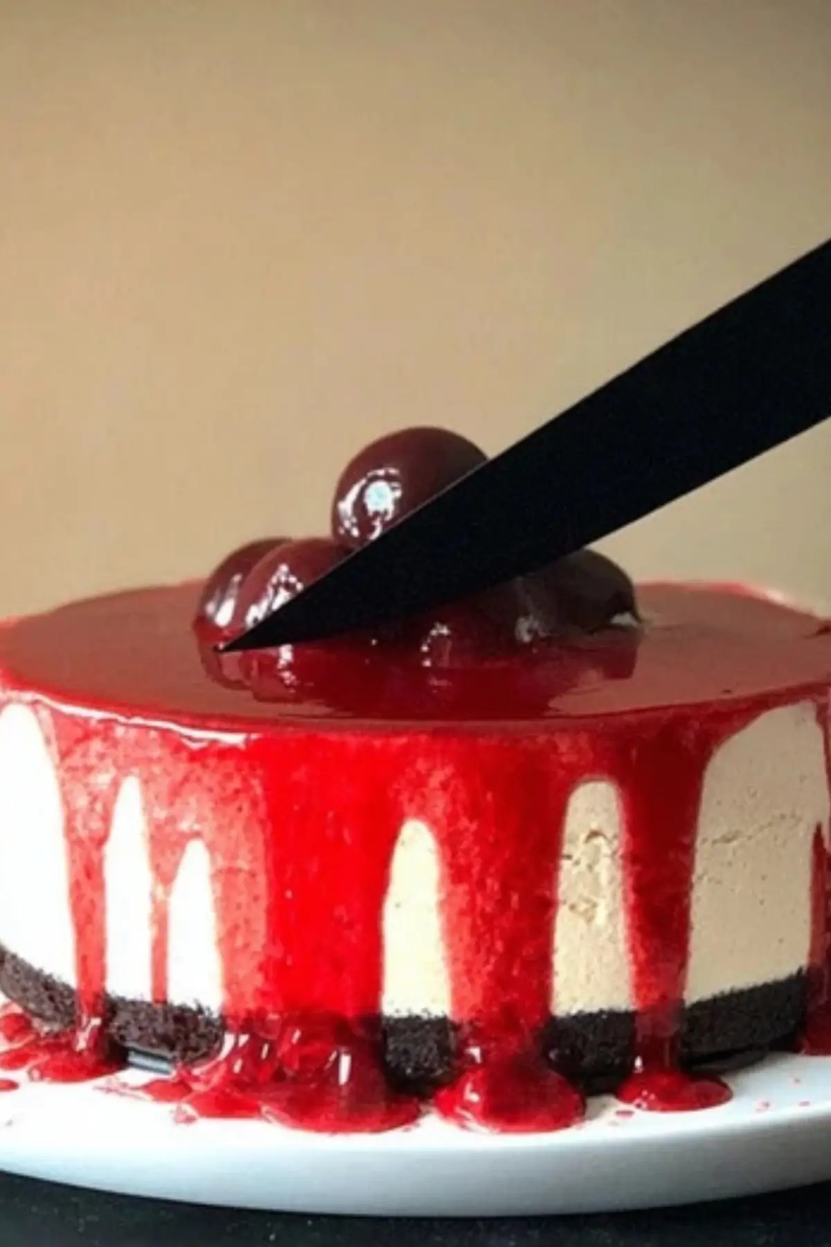 Bloody Good Halloween Cheesecake