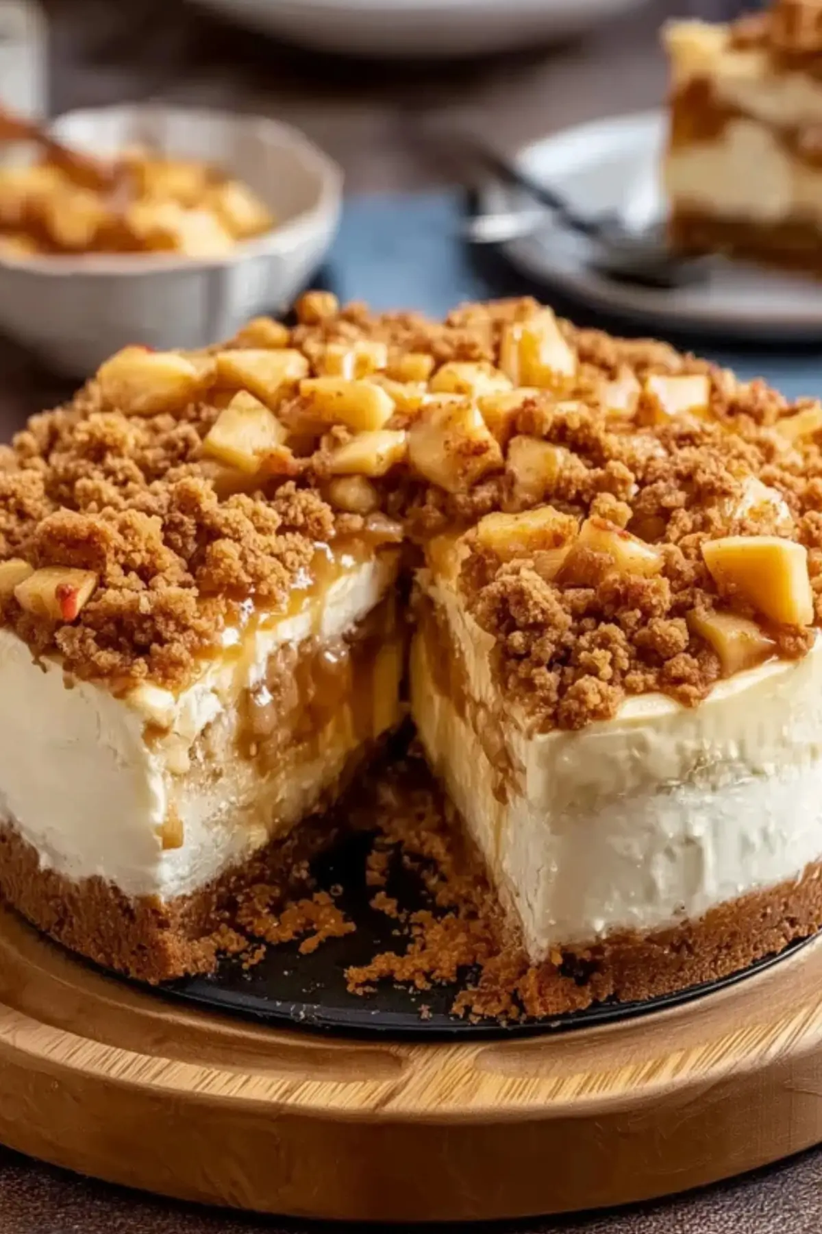 Irresistible Apple Crumble Cheesecake