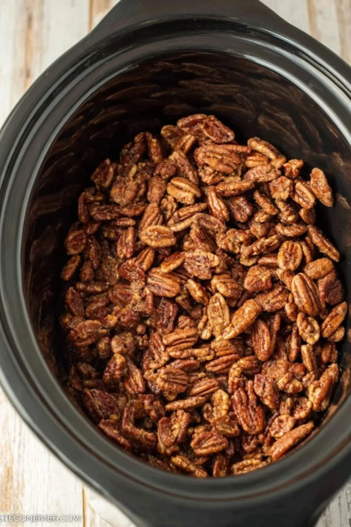 Slow Cooker Candied Pecans