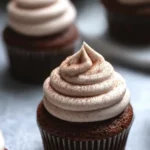 Gingerbread Cupcakes with Cinnamon Cream Cheese Frosting