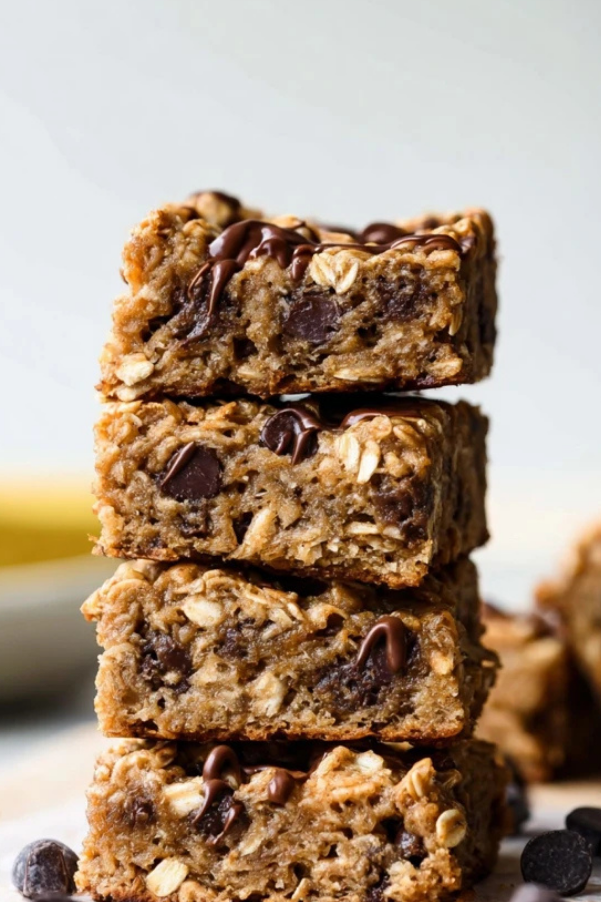 Peanut Butter Banana Chocolate Chip Oatmeal Bars – Delicious ...