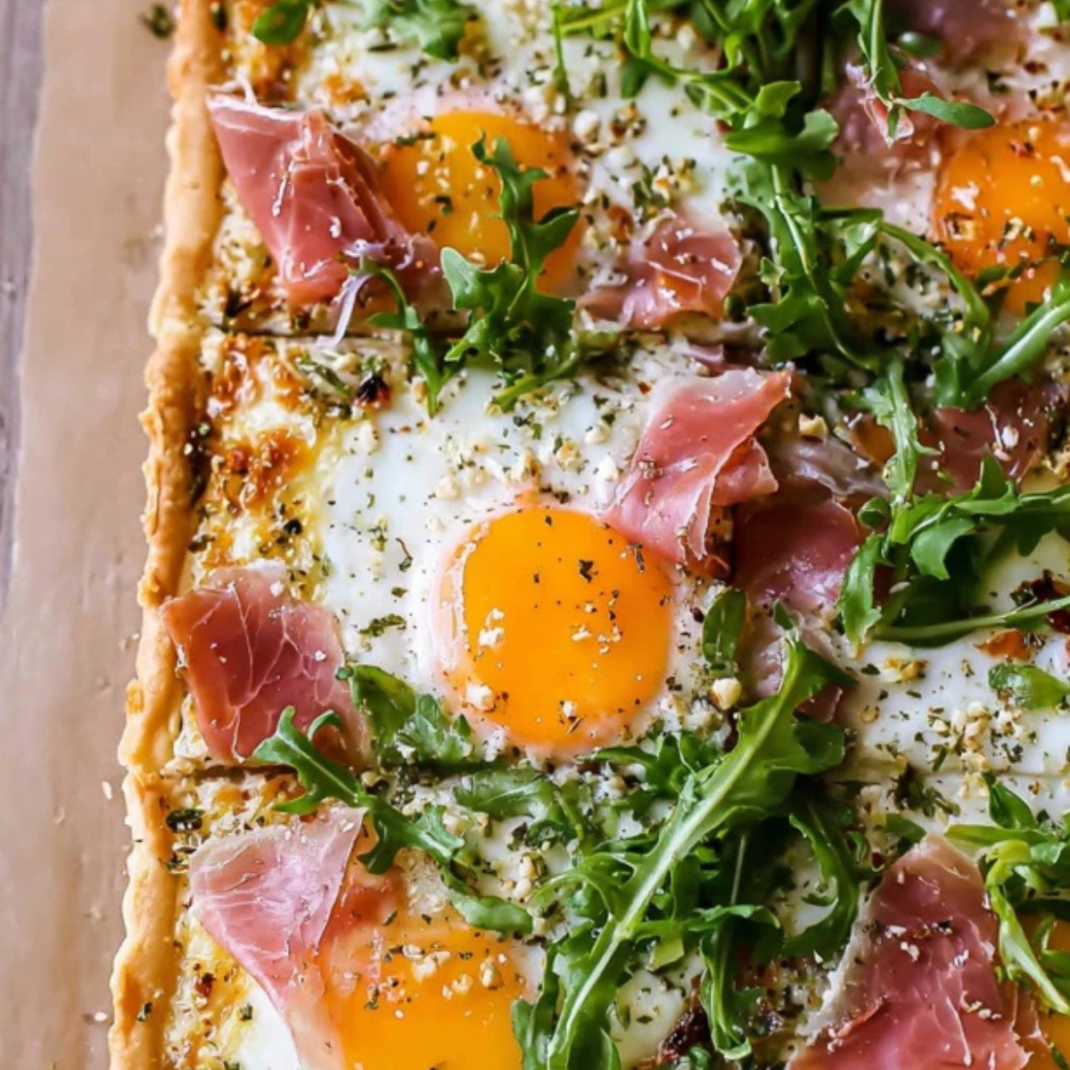 Baked Prosciutto and Egg Breakfast Tart