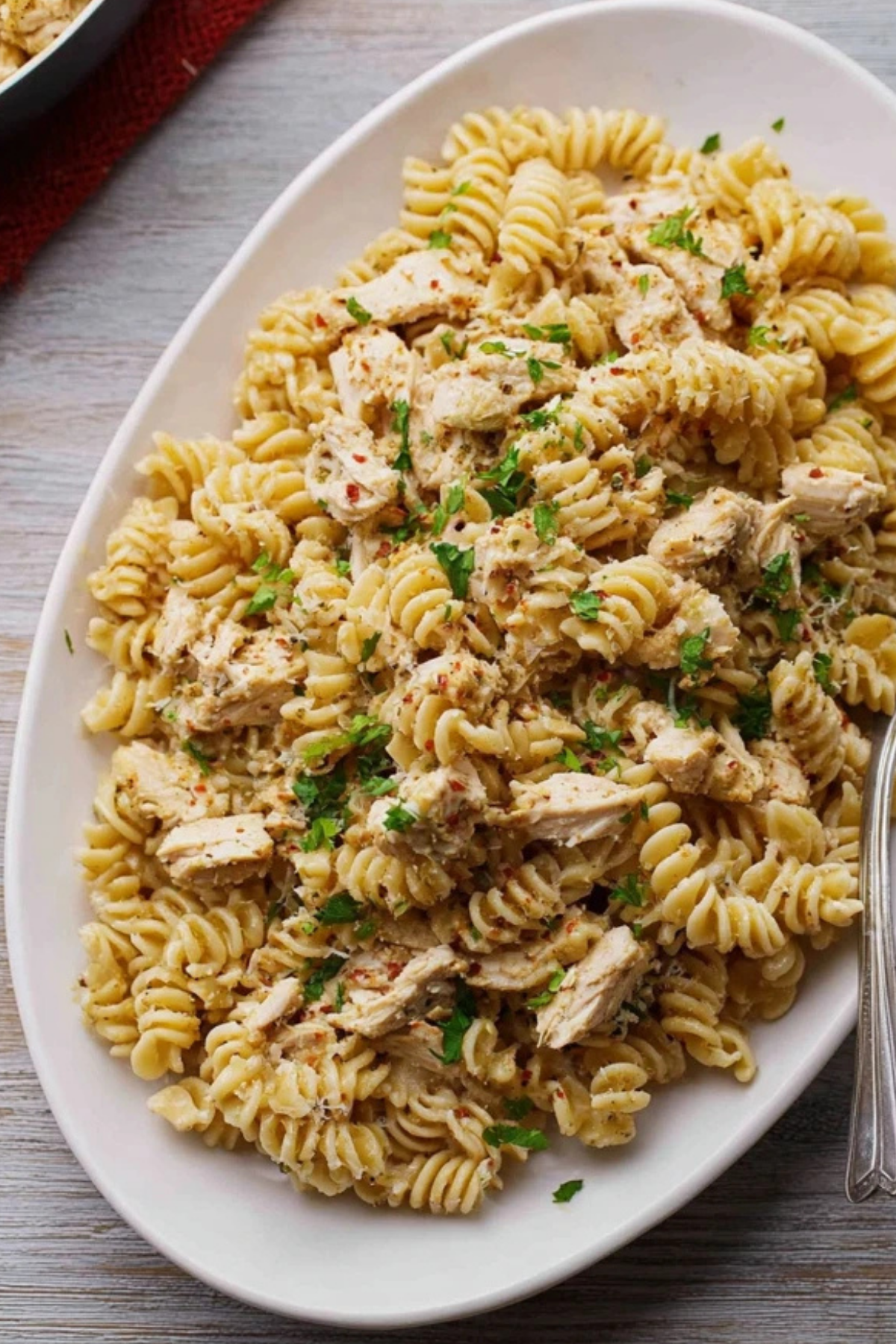 Crockpot Garlic Parmesan Chicken Pasta