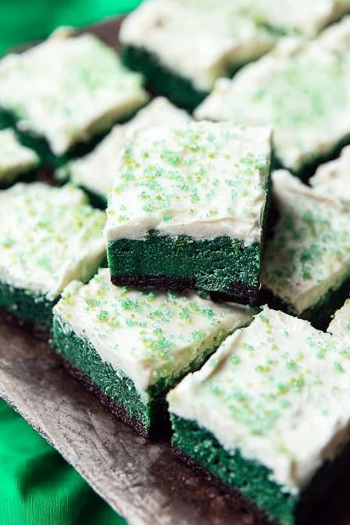 Green Velvet Brownies with Cream Cheese Frosting (1)